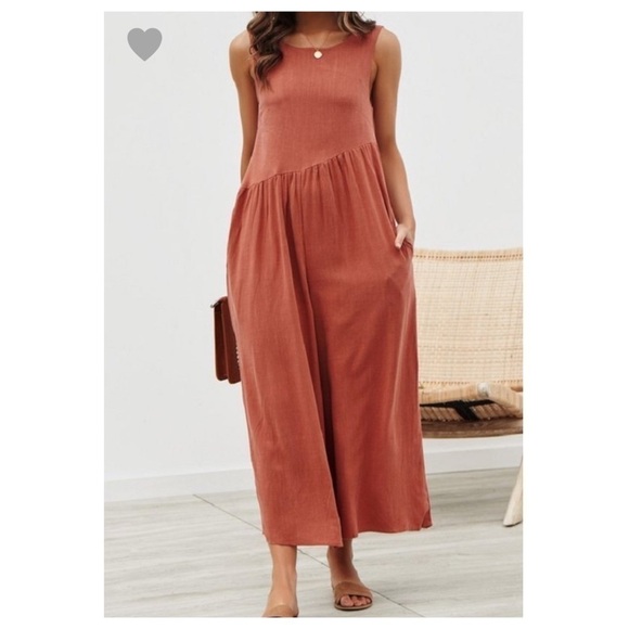 Last! Rust Sleeveless Wide Leg Capri Jumpsuit - Picture 3 of 4